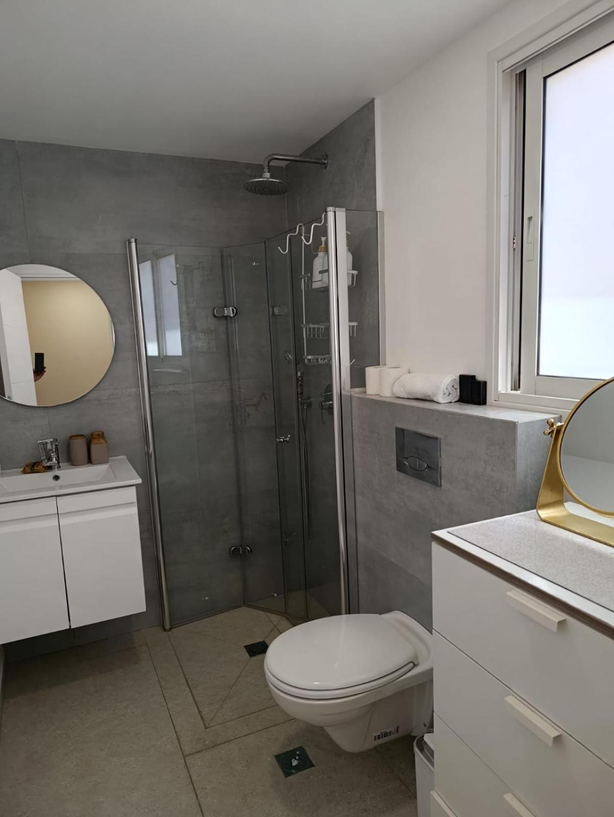 Lodge Ha Meyasdim 51 Zikhron Ya'akov